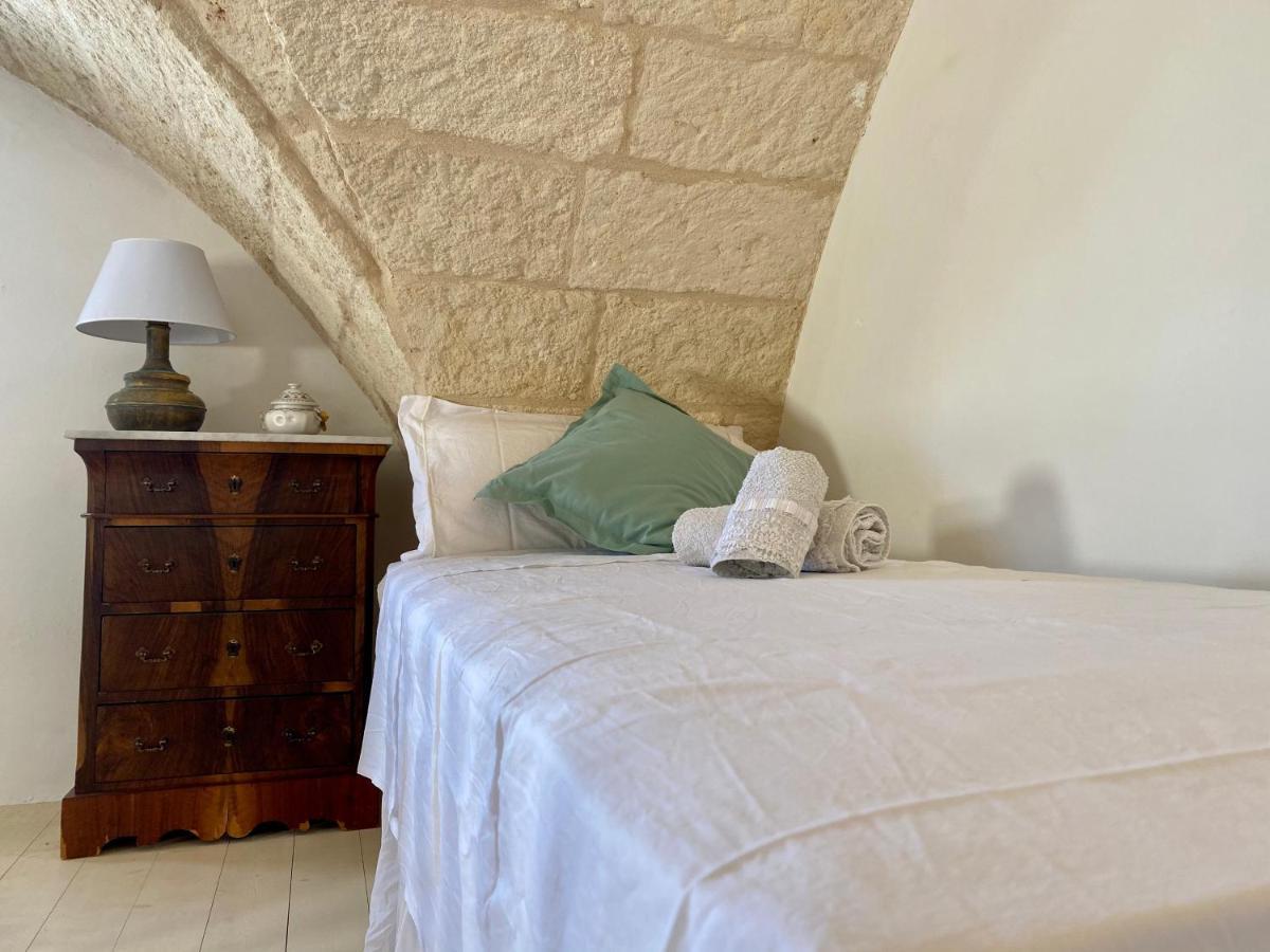 Ca Strignano Suite, Typical House Castrignano del Capo Exterior photo
